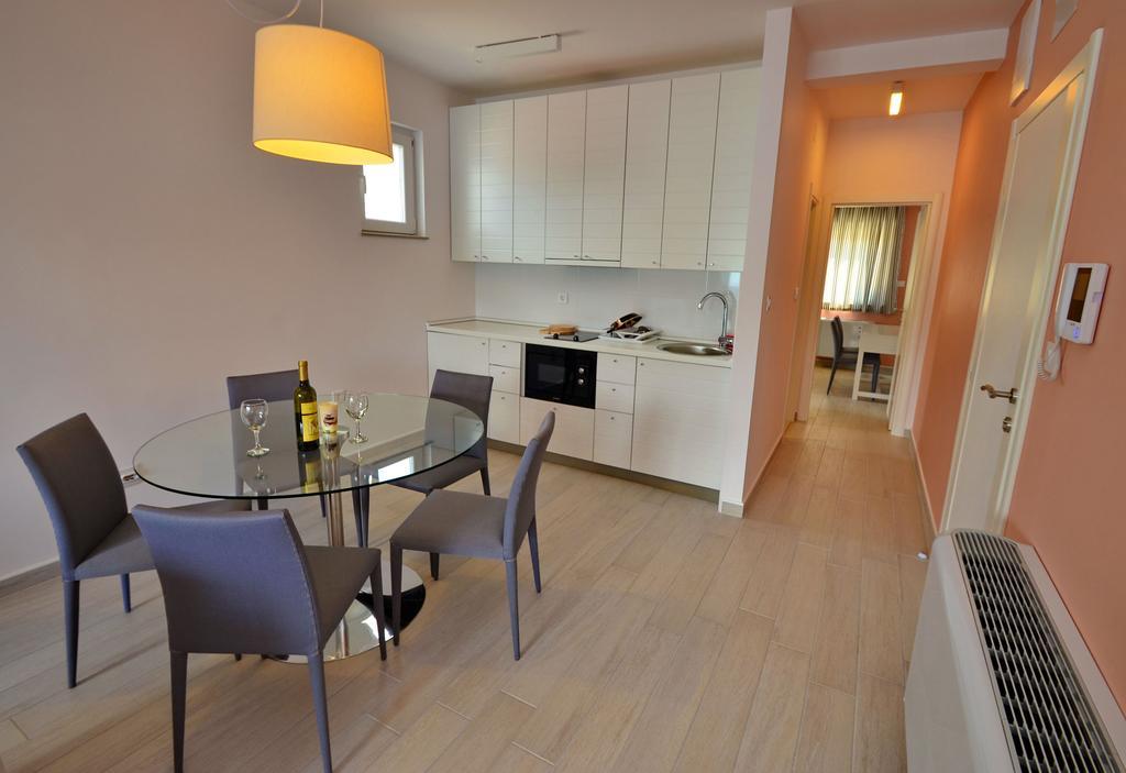 Apartments Bojana Tivat Habitación foto